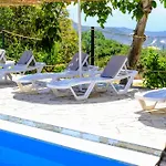 فندق Hotel Palasa