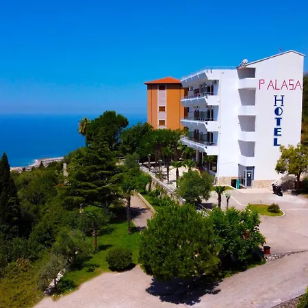 Hotel Palasa 4* بالاسي