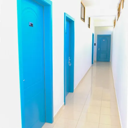 فندق Hotel Palasa بالاسي