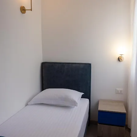 Hotel Palasa Palasa